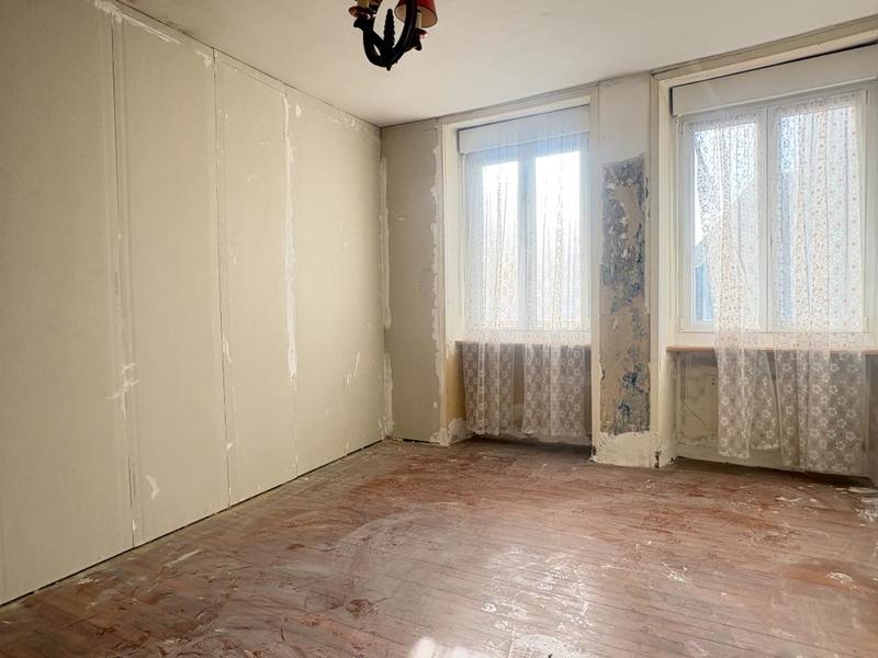 Maison - 80 m² - 5 pièces