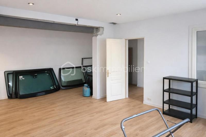 Local commercial - 102 m² - 5 pièces