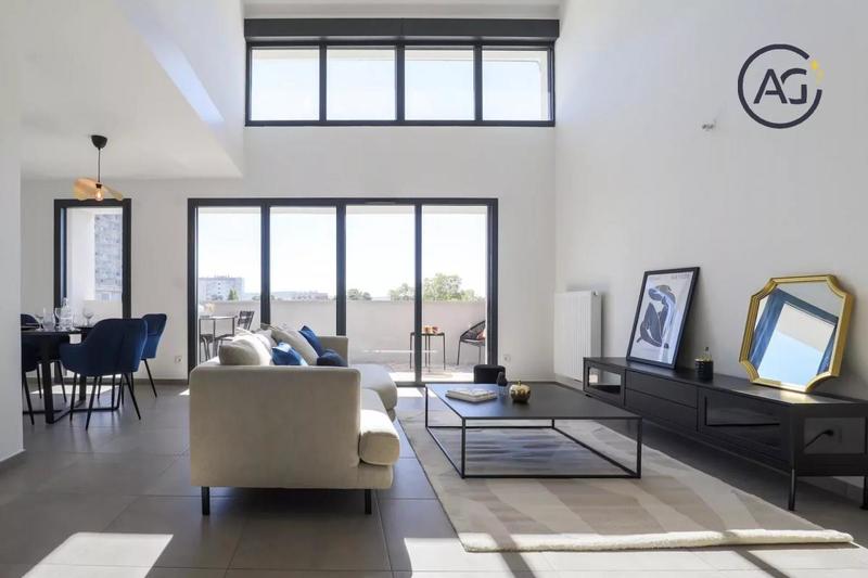 Duplex - 110 m² - 5 pièces