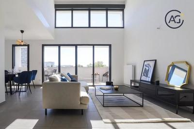 Duplex - 110 m² - 5 pièces