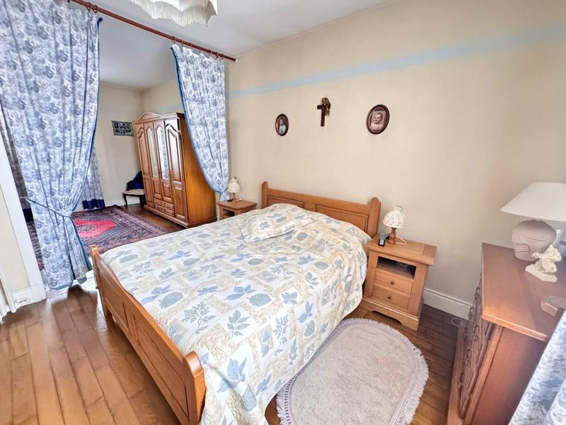 Maison - 162 m² - 7 pièces