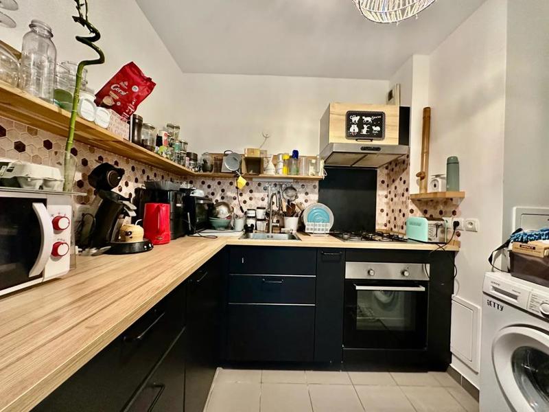 Studio - 25 m² - 1 pièce