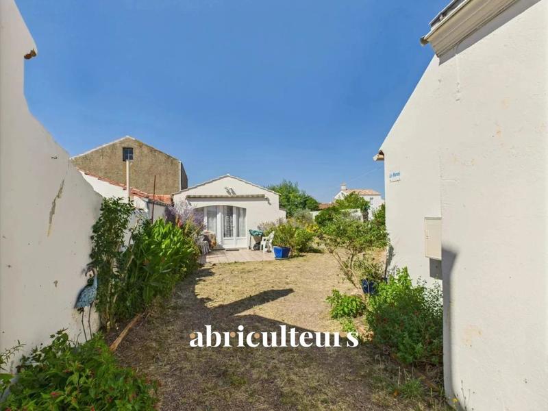 Maison ancienne - 186 m² - 6 pièces