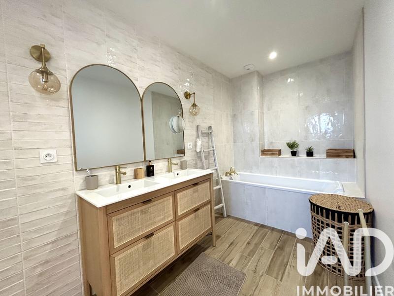 Maison de maîtres - 205 m² - 8 pièces