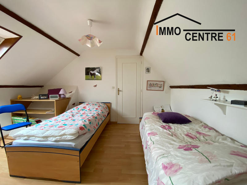 Maison - 140 m² - 6 pièces