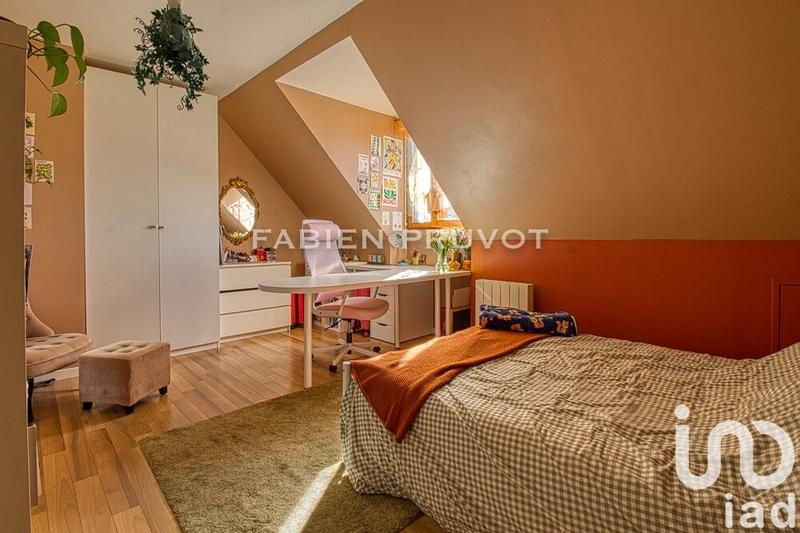 Maison - 145 m² - 6 pièces