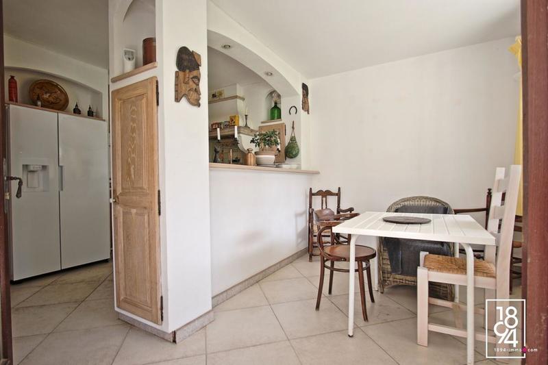 Mas - 220 m² - 5 pièces