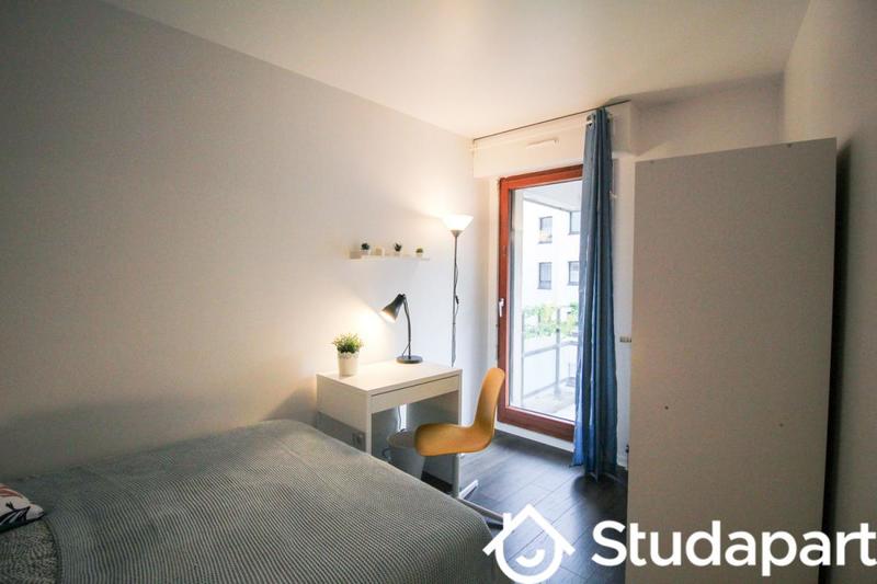 Chambre - 10 m² - 1 pièce