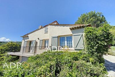 Maison - 190 m² - 7 pièces