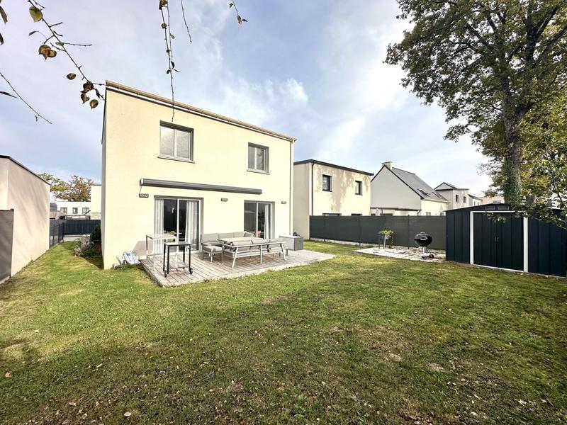 Maison - 94 m² - 4 pièces