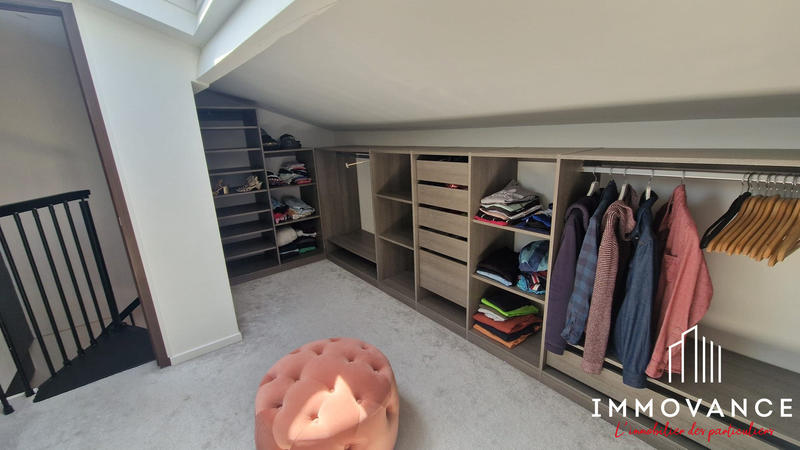 Maison - 175 m² - 6 pièces