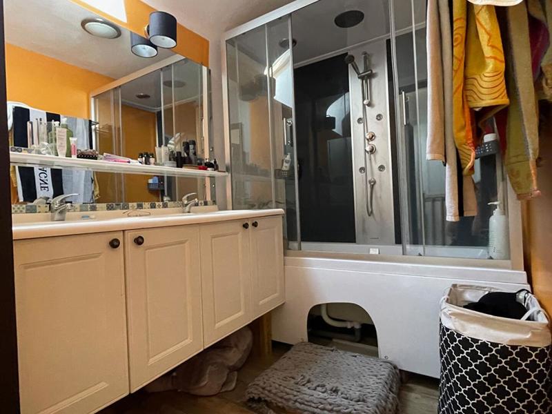 Maison - 194 m² - 8 pièces