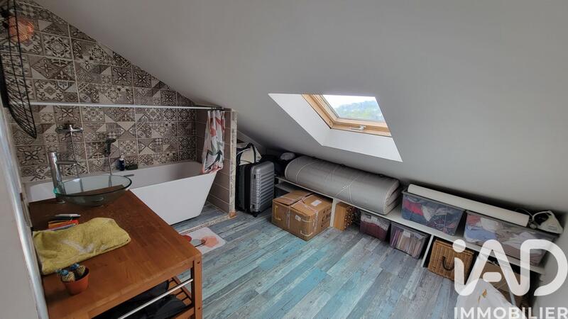 Maison - 92 m² - 4 pièces