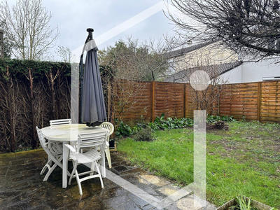 Maison - 92 m² - 4 pièces