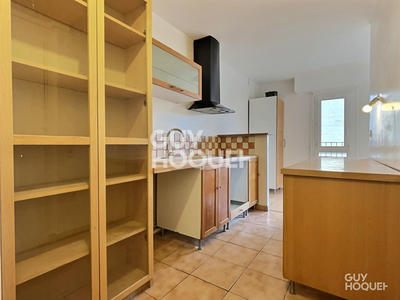 Appartement - 72 m² - 4 pièces