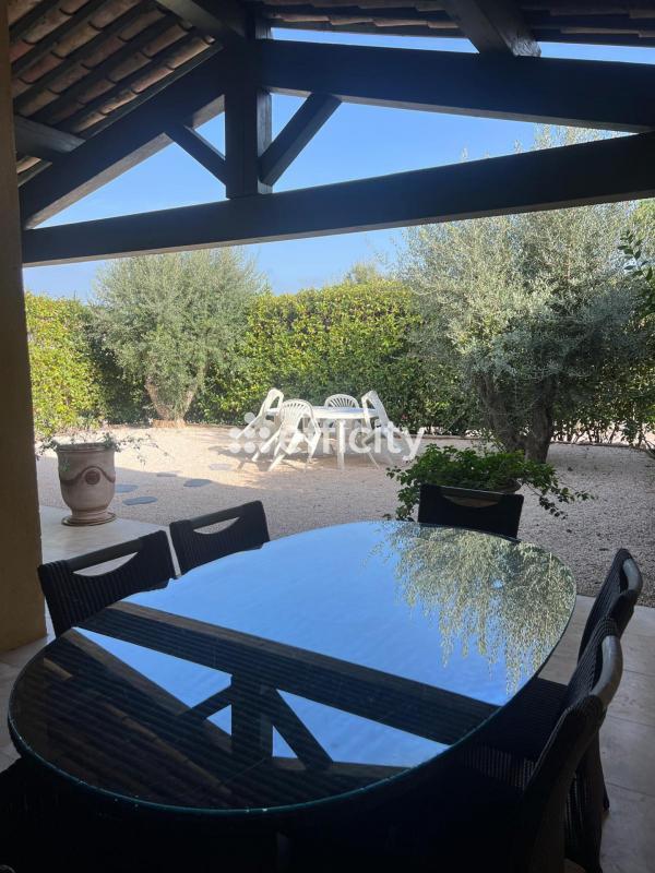 Maison - 106 m² - 4 pièces