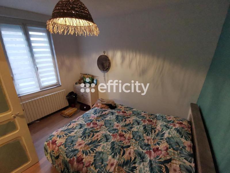 Maison de ville - 80 m² - 5 pièces