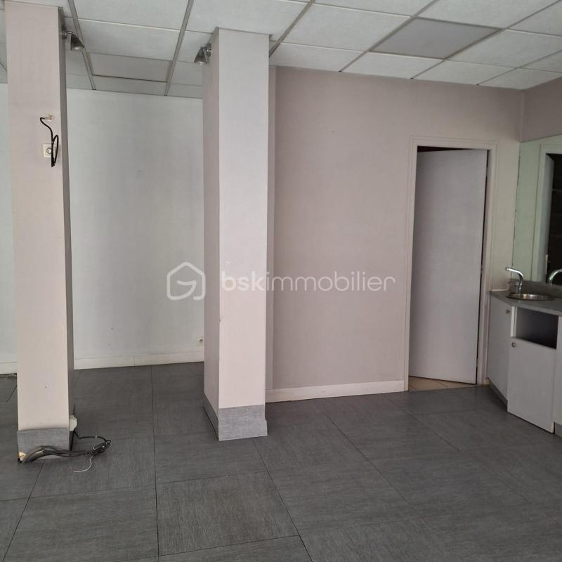 Local commercial - 50 m² - 2 pièces