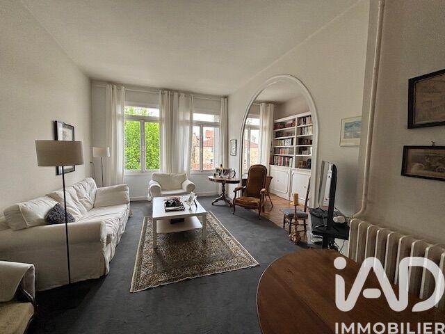 Maison de ville - 232 m² - 5 pièces