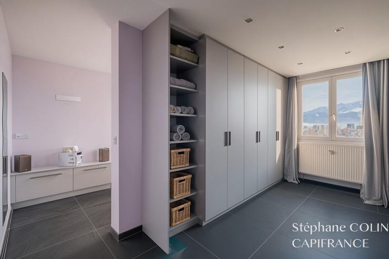 Appartement - 79 m² - 4 pièces