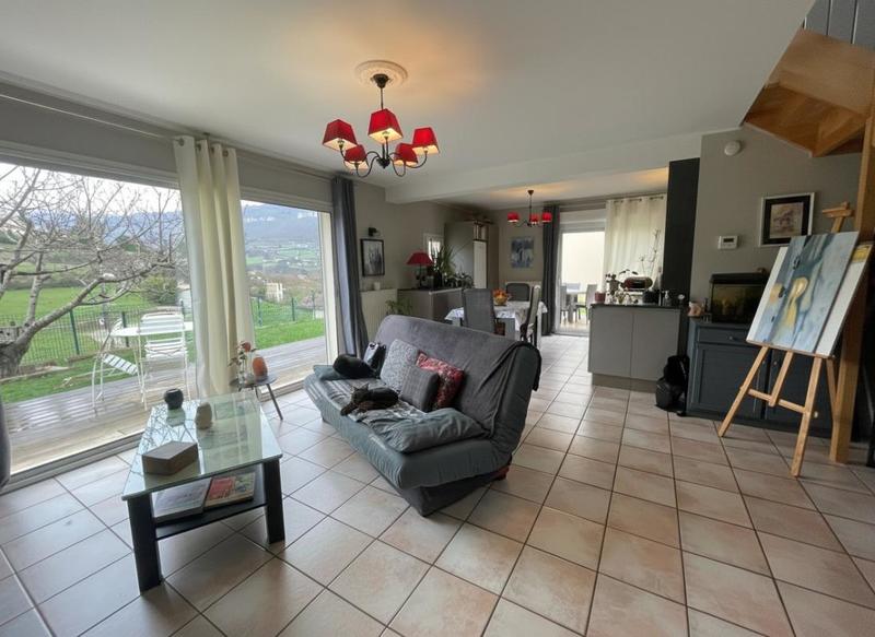 Maison - 87 m² - 4 pièces
