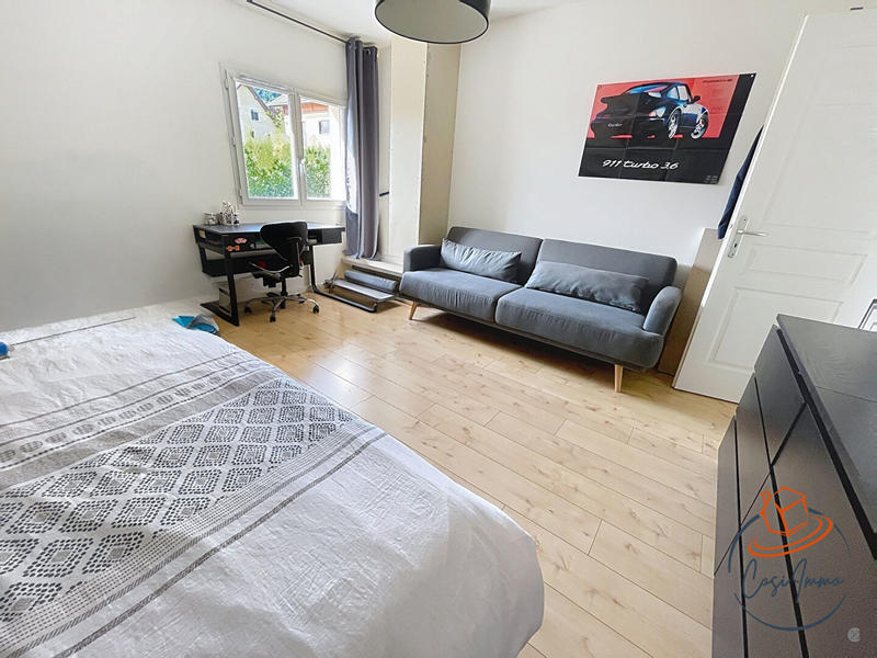 Maison - 152 m² - 6 pièces