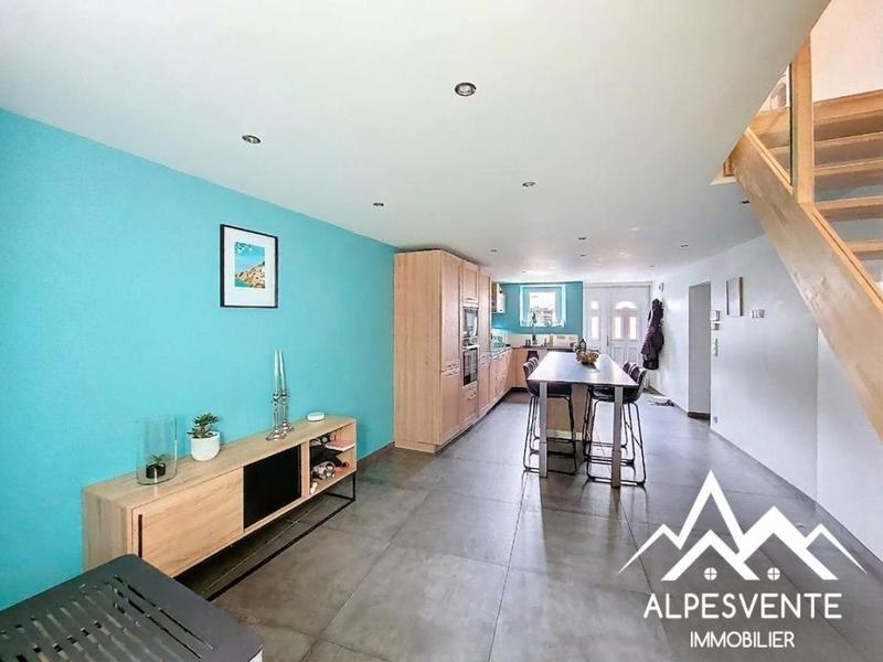 Maison de village - 96 m² - 4 pièces