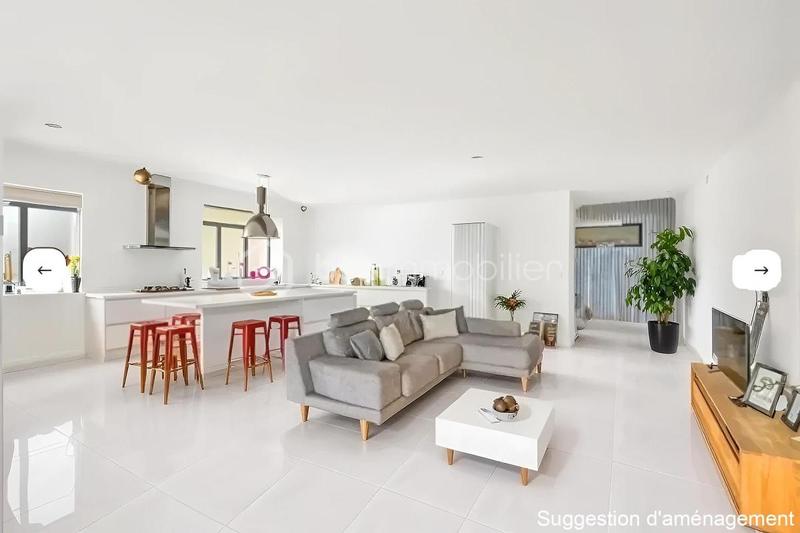 Loft - 173 m² - 4 pièces