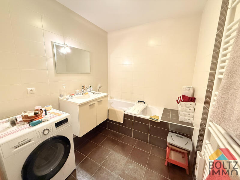 Appartement - 84 m² - 4 pièces