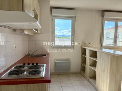 Appartement - 76 m² - 4 pièces