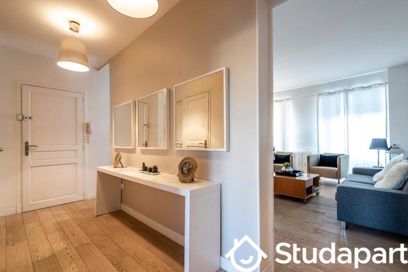 Appartement - 80 m² - 4 pièces