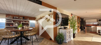 Maison - 94 m² - 3 pièces