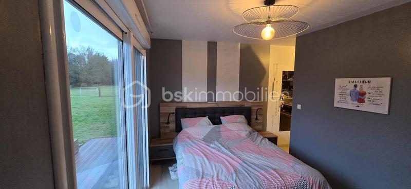 Pavillon - 164 m² - 7 pièces