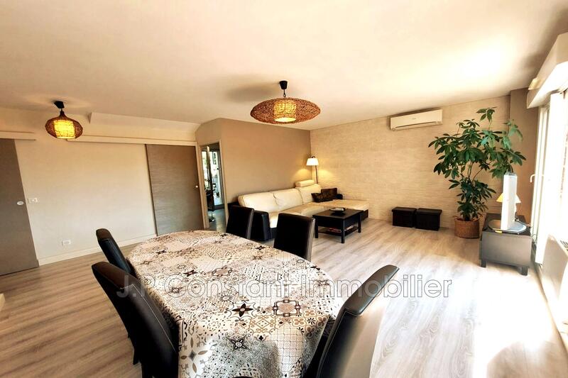 Appartement - 108 m² - 5 pièces