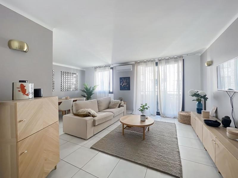 Appartement - 60 m² - 3 pièces