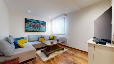 Appartement - 100 m² - 4 pièces