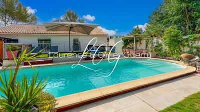 Maison - 99 m² - 4 pièces