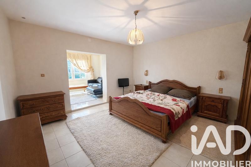 Maison - 197 m² - 6 pièces