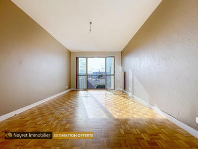 Appartement - 91 m² - 5 pièces