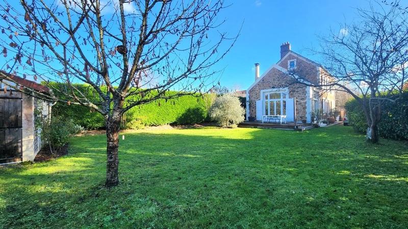 Château - 161 m² - 7 pièces