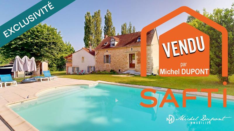 Maison - 225 m² - 9 pièces