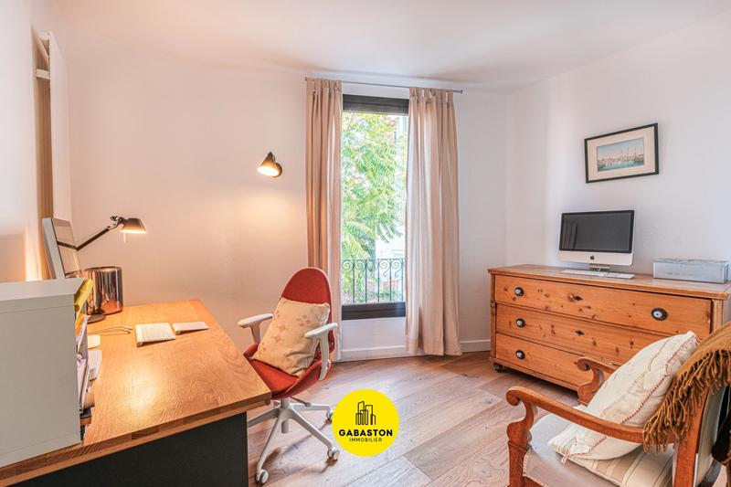 Maison - 193 m² - 7 pièces