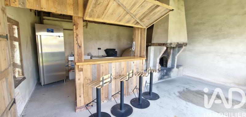 Maison - 206 m² - 8 pièces