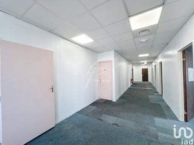Bureau - 426 m²