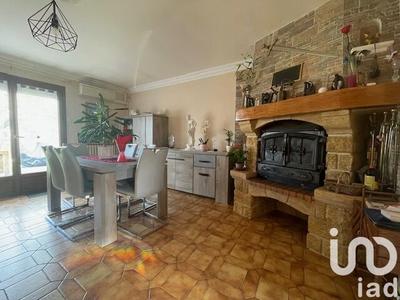 Maison - 89 m² - 5 pièces