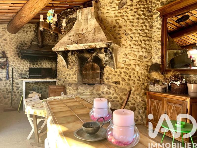 Maison de campagne - 743 m² - 14 pièces
