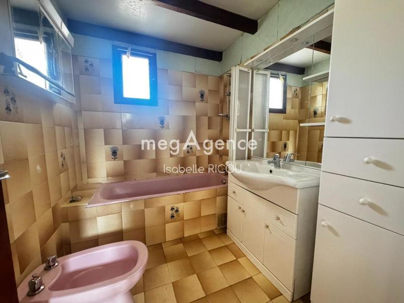 Maison traditionnelle - 117 m² - 5 pièces