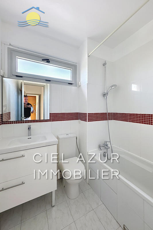 Appartement - 75 m² - 4 pièces