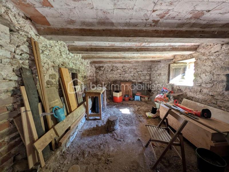 Mas - 352 m² - 6 pièces