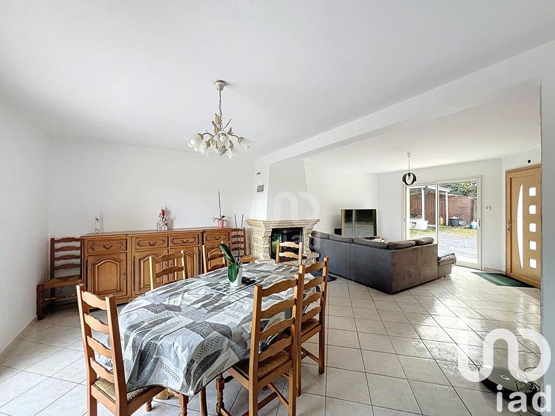 Maison - 104 m² - 5 pièces